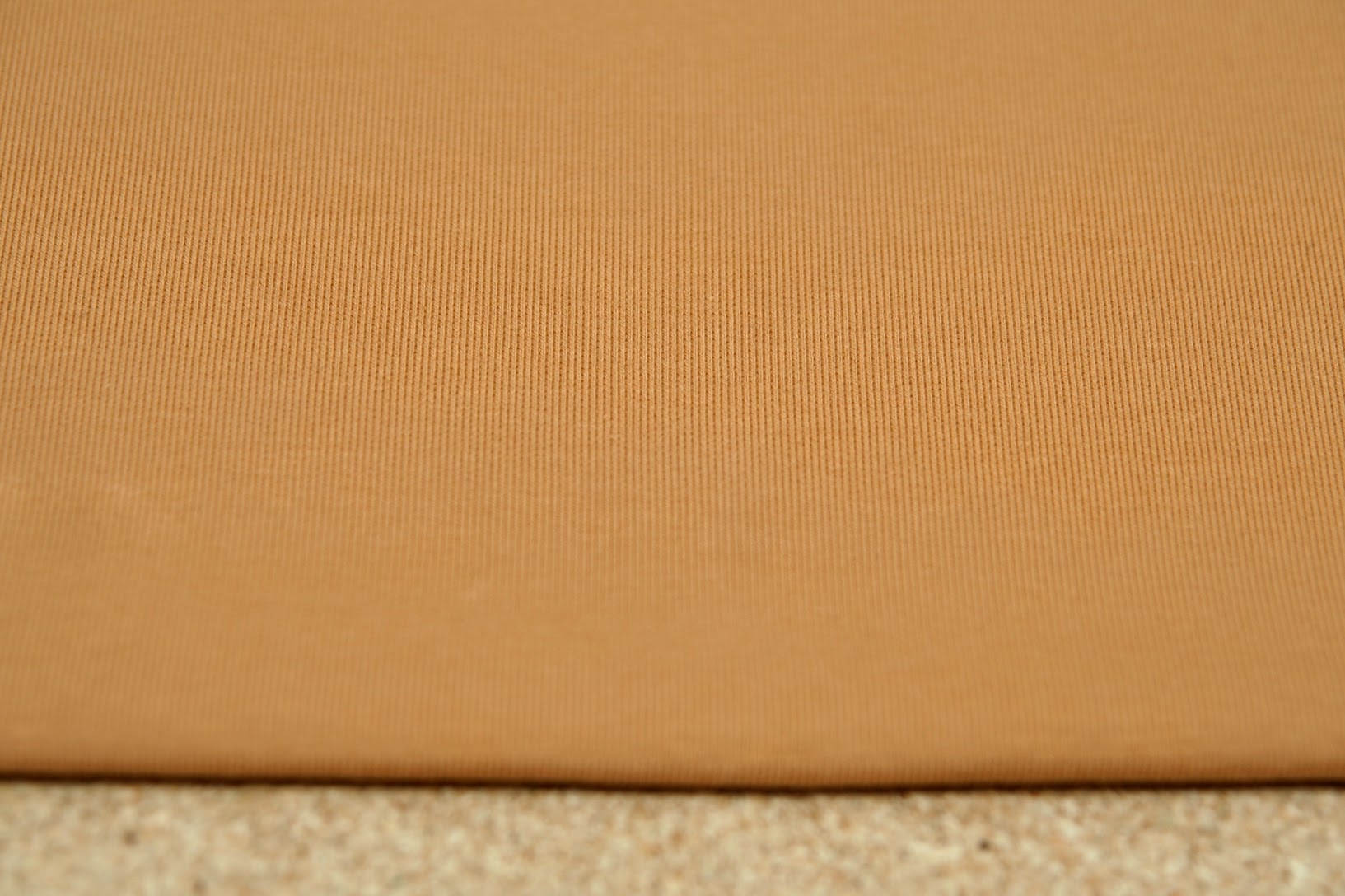 Teplákovina jednobarevná karamelovo-horčicová 290g