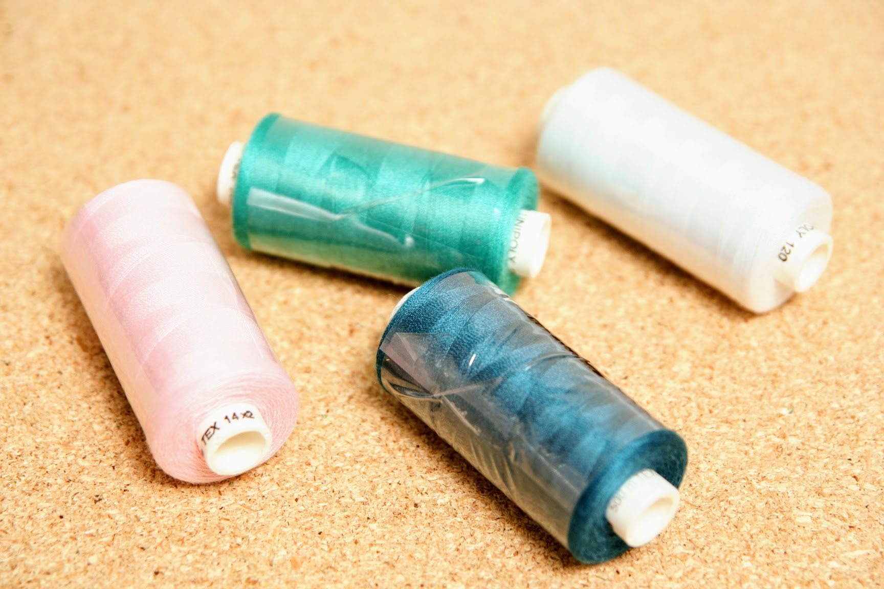 Nitě Hagal - petrolejová tmavá 500m (14x2)