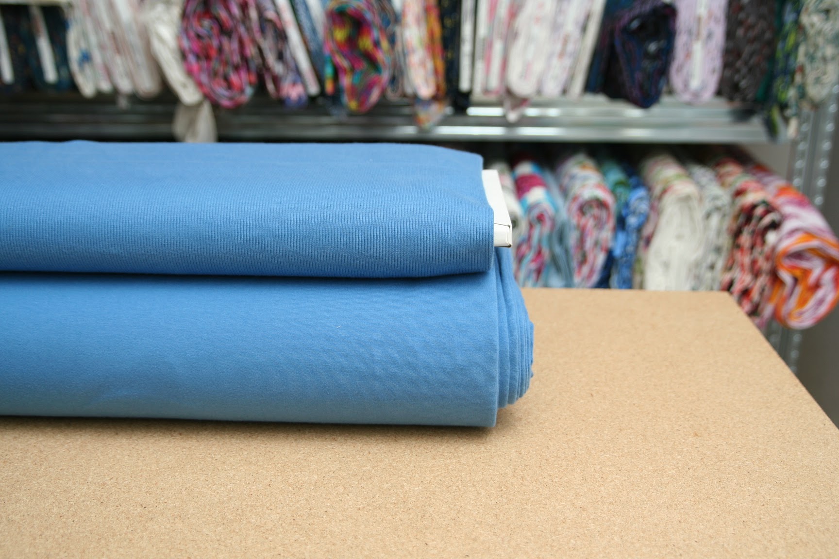 Teplákovina jednobarevná úhlová modř 260g #42