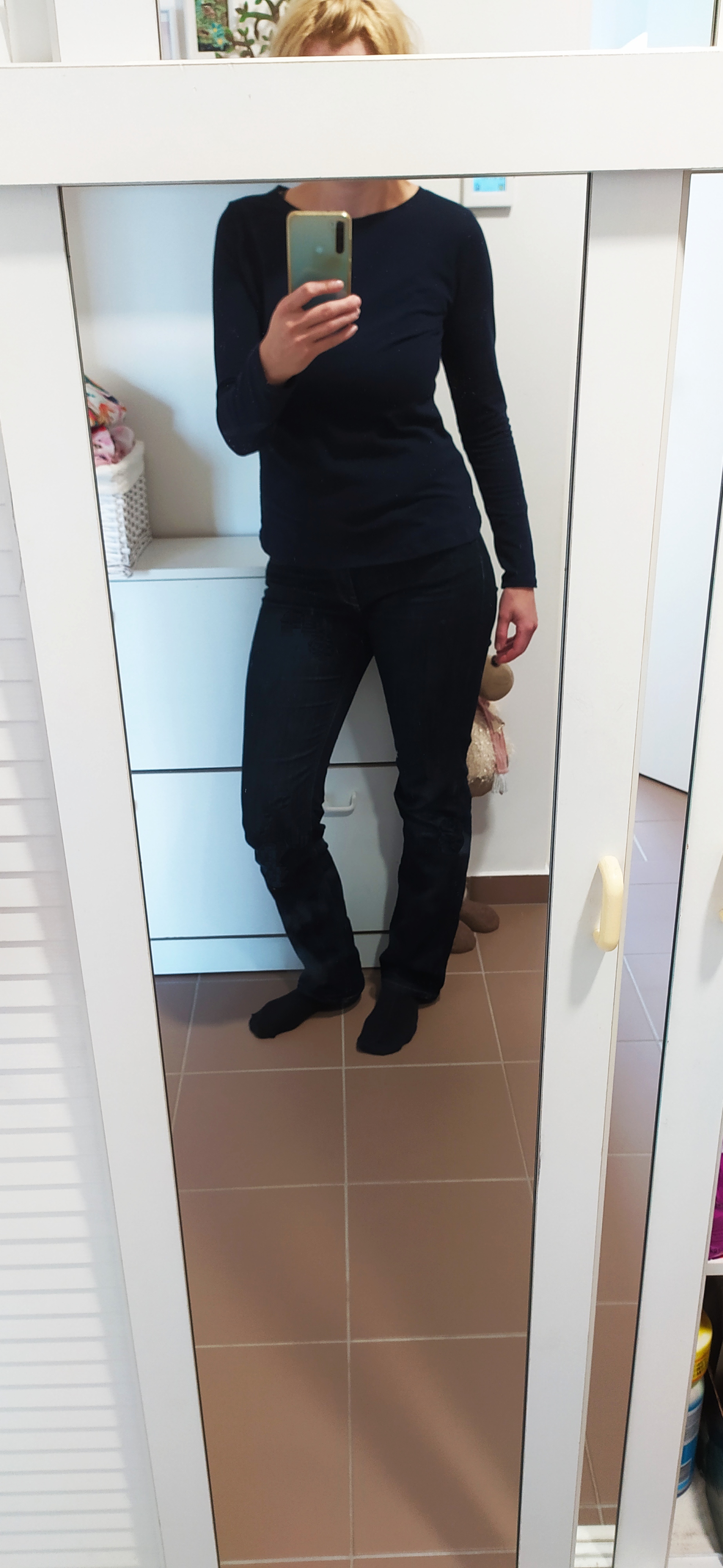 Jednobarevný úplet černý 220 g