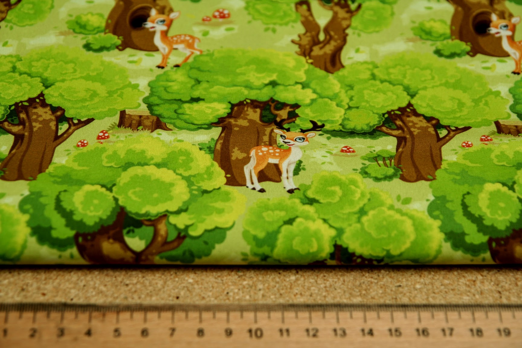 Softshell koloušek se stromy