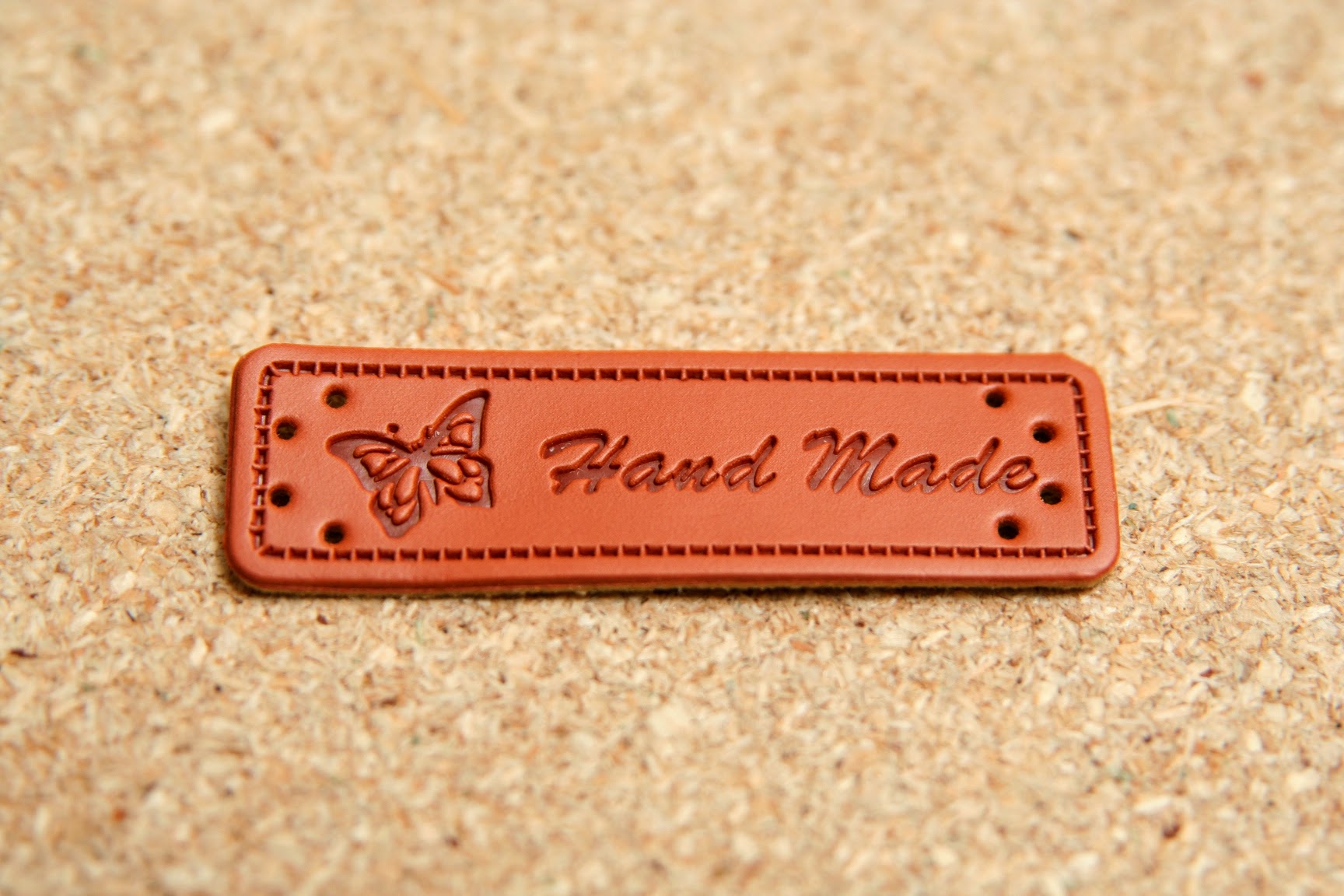 Cedulka Handmade hnědá 15mm x 50mm
