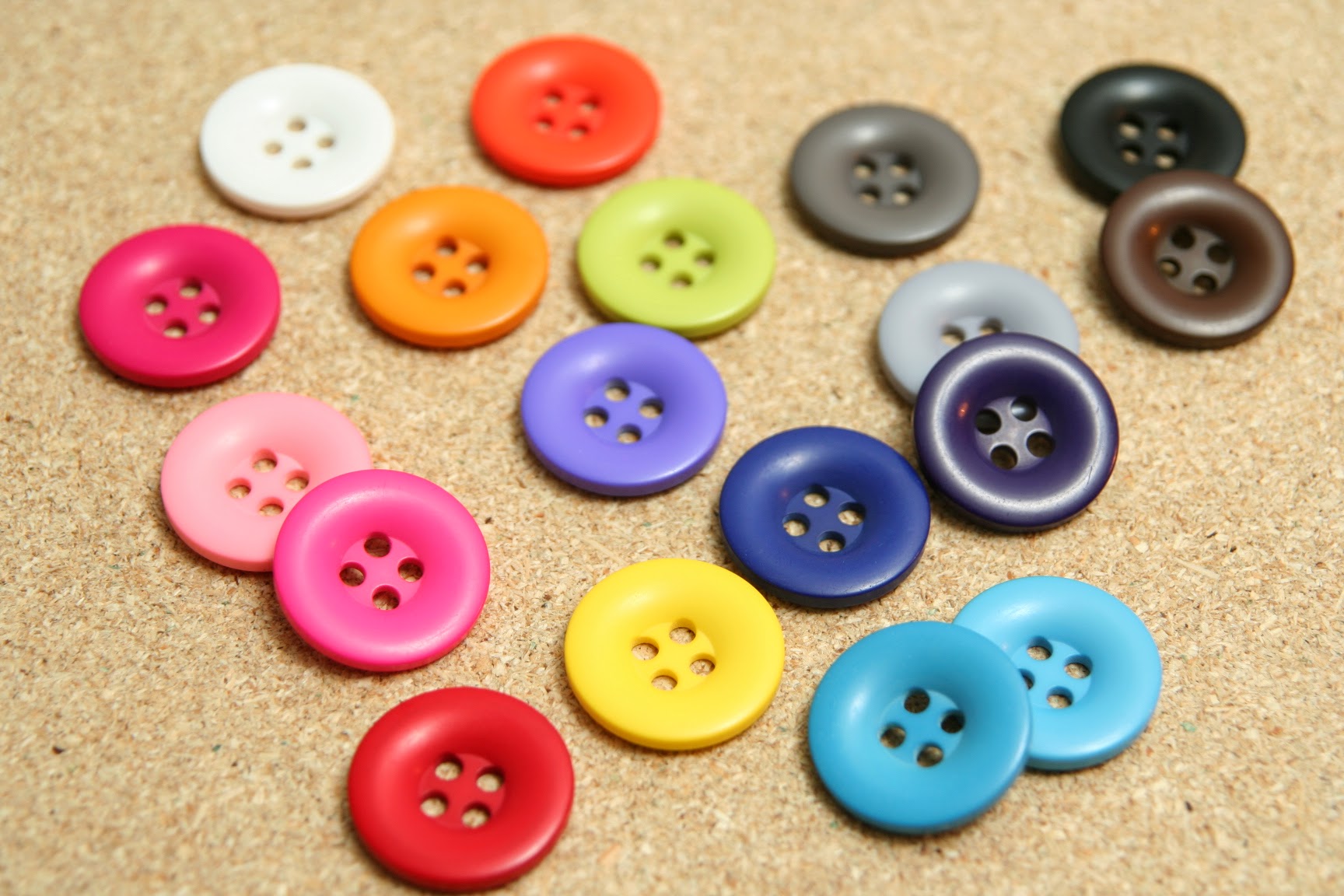 Knoflík fialový 27mm