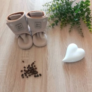 Capáčky velikost 12-18 měsíců