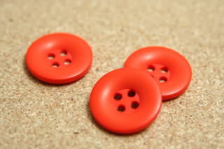 Knoflík oranžový sytý 25mm