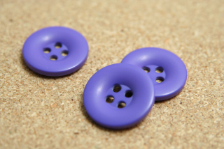 Knoflík fialový 24mm